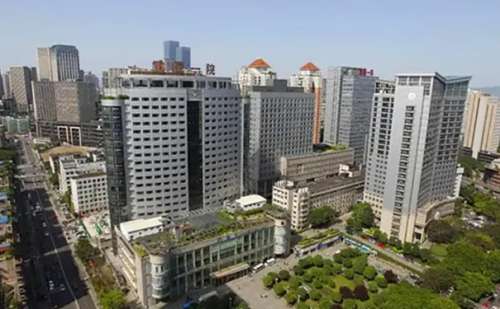 重庆医科大学附属第一医院王朝奎脸部年轻化手术怎么样?费用查询?变美案例分析
