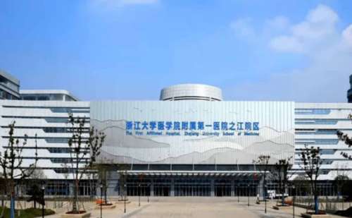 浙江大学医学院附属第一医院雷睿额头凹陷填充手术多少钱?技术优点+变美案例分析