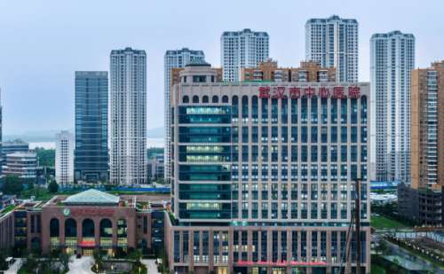 武汉市中心医院周明全身吸脂价格?经验案例分析