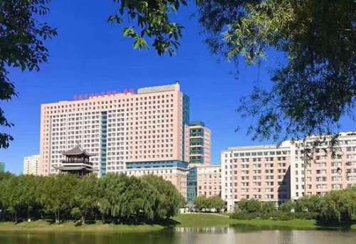 吉大一院去眼袋多少钱？5694-13569元不等！真实案例分享