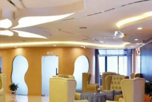 武汉诠美医疗美容门诊部玻尿酸丰面颊价格具体要多少?董海燕,竺湘云医生玻尿酸丰面颊起步价为4900元