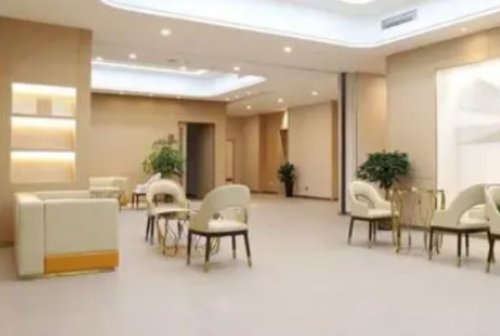 贵州利美康外科医院做隆胸专业技术怎么样?做隆胸价格为14000元起步