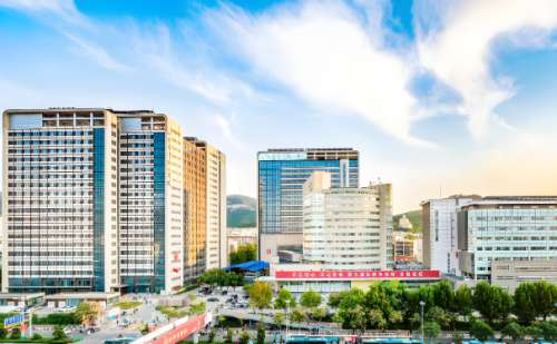 山东第一医科大学第一附属医院刘瑞鸣修复疤痕一般3000元起，技术风格&术后90天案例