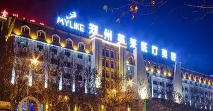 郑州隆胸多少钱：郑州美莱5万起，郑州一院3万起，价格表参考！