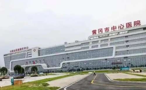 黄冈市中心医院张翰理隆胸技术怎么样?价格表