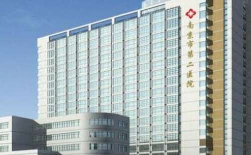 南京市第二医院刘育凤激光祛斑技术亮点怎么样?真实案例