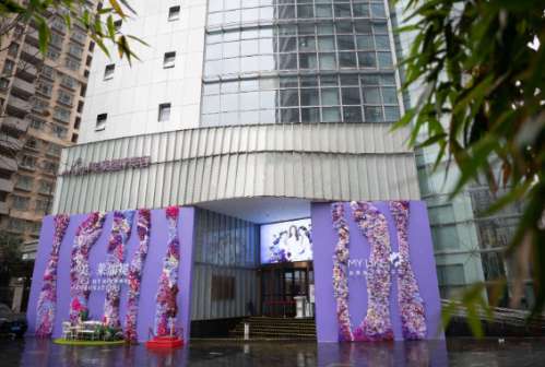 上海美莱医院医生资质怎么样？隆胸隆鼻优质医生都在这里