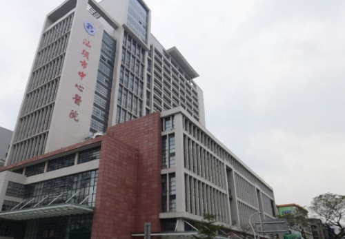 汕头中心医院点阵激光价格，想要改善痘坑毛孔?治疗方案+效果持续时间专业解析