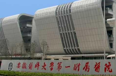 李小静医生隆胸评价咋样？安医大资深教授，网友反馈：自体脂肪成活率高！