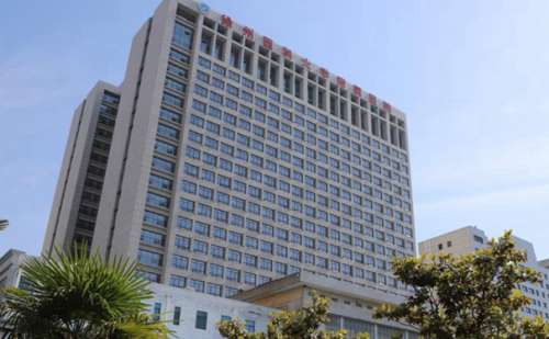 徐州医科大学附属医院李强去鼻唇沟收费多少?技术测评&案例细节
