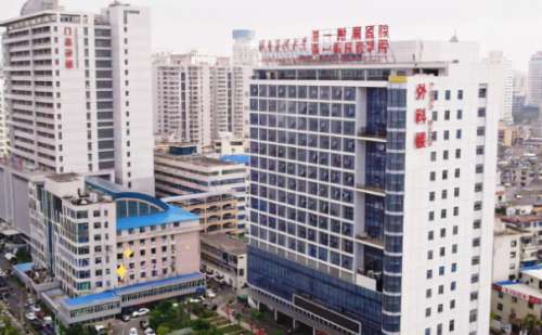 海军军医大学第一附属医院陶然隆鼻整形技术怎么样?价格价格在12000元左右起