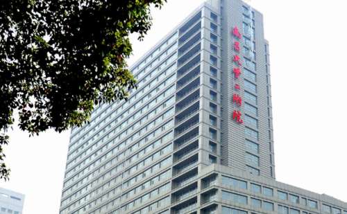 南昌大学第二附属医院廖洪跃玻尿酸去鼻唇沟怎么样?恢复案例&技术风格&收费3千元左右起