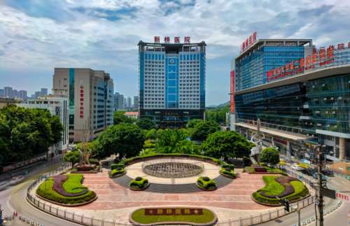 重庆新桥医院整形价格表：玻尿酸填充面部低至3100元起，带整形外科简介