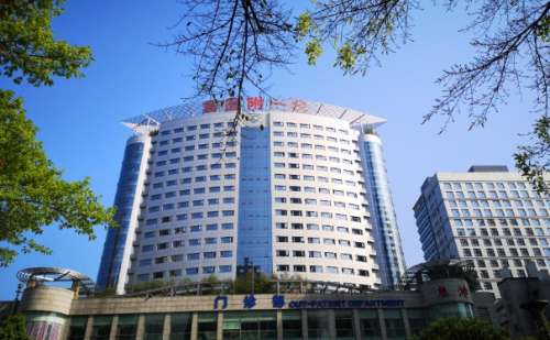 重医大附一院下颌角肥大矫正手术怎么样?价格查询?变美案例+技术亮点
