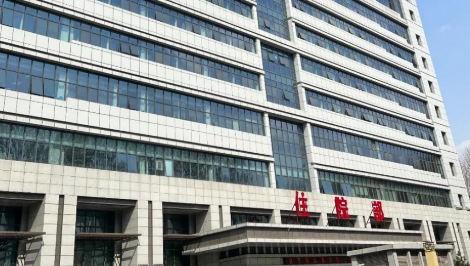 银西洋做吸脂手术咋样？擅长体形雕塑吸脂填充、全腹壁成型，修复经验丰富！
