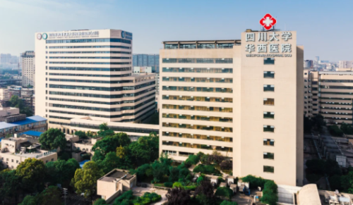 四川大学华西医院张振宇做手术咋样？眼整形分会副会长，擅长双眼皮、上睑下垂及眼袋
